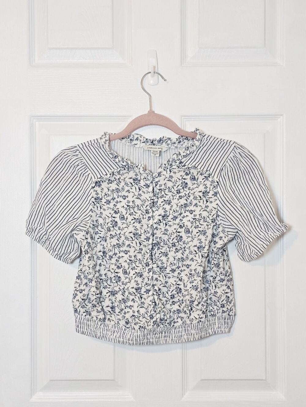 American Eagle Floral Striped Smocked Crop Blouse Short Sleeve Puff Top Women’s